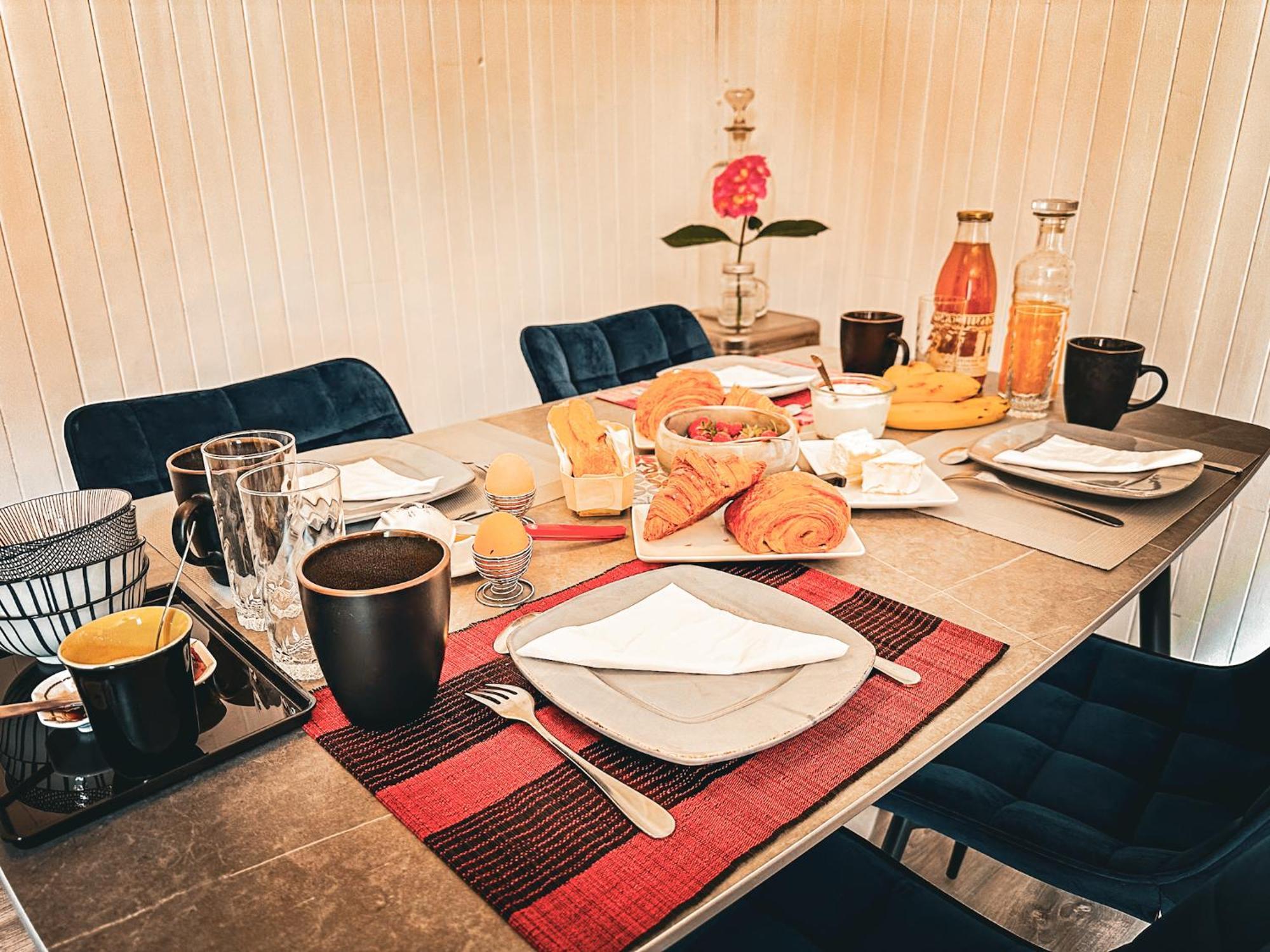 Le 105, Honfleur Bed & Breakfast Dış mekan fotoğraf